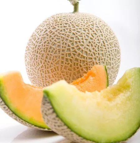 买哈密瓜吃不起怎么办视频,哈密瓜吃不起？教你几招经济实惠的替代方案