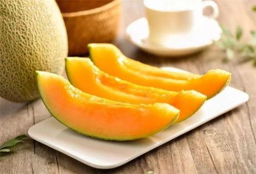 吃哈密瓜帅哥视频网站在线观看,视频网站在线观看，感受夏日清凉