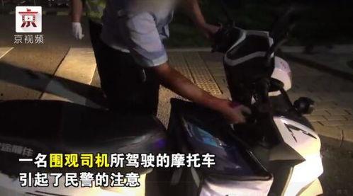 吃瓜群众光荣躺枪视频,揭秘“光荣躺枪”视频背后的故事