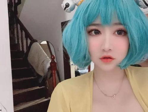 吃瓜秃崽草神cos视频,一场视觉盛宴与二次元狂欢