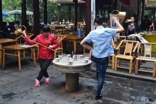 吃瓜群众小茶馆视频,揭秘热门视频背后的故事