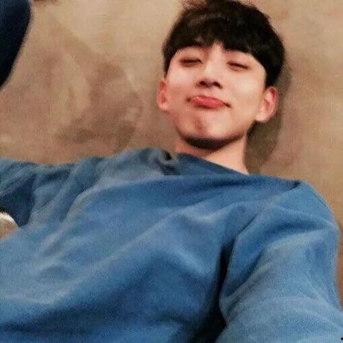 阳光男孩和阳光男孩吃瓜视频原版,一场欢乐的吃瓜盛宴