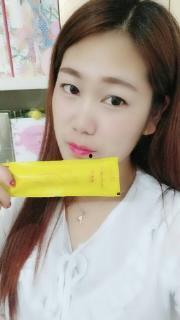 吃瓜最香的小姐姐视频,揭秘吃瓜最香小姐姐的趣味视频