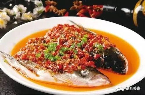 大瓜吃剁椒鱼头视频播放,视频播放背后的美食诱惑