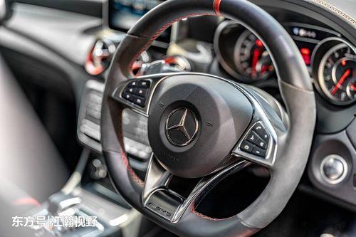 女销售卖车吃瓜视频,意外走红网络