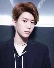 范丞丞小鬼吃瓜视频大全,揭秘娱乐圈幕后趣事