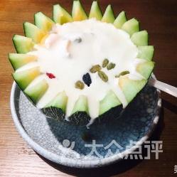 哈密瓜怎么吃不酸呢视频,轻松享受甜蜜口感